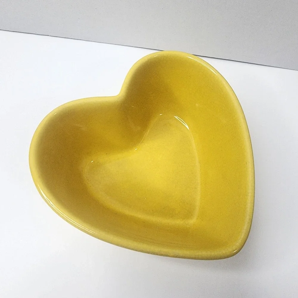 Cheerios Yellow Heart Shaped Ceramic Cereal Bowl 2003 General Mills